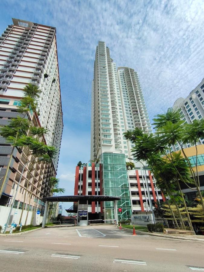 Glex Homes, Pinnacle Tower Johor Bahru Zewnętrze zdjęcie